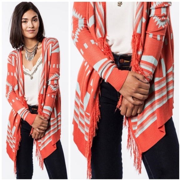 Umgee Sweaters - Umgee Coral Frayed South Western Tribal Cardigan